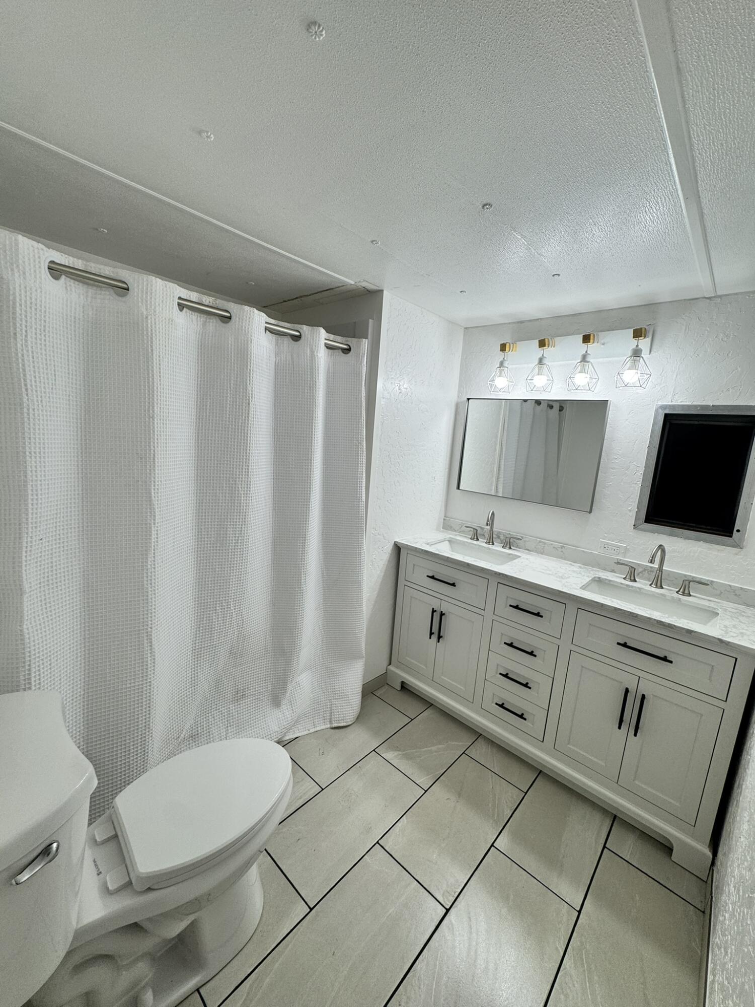 Table Rock View Estates Unit No 6 - Residential