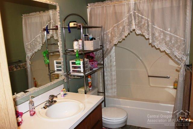 Golden Horseshoe - Residential