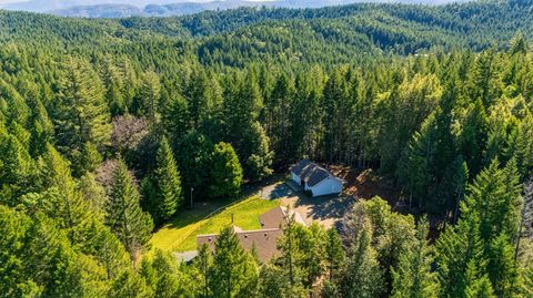 Tiny photo for 35255 Redwood Highway, OBrien, OR 97534 (MLS # 220216853)