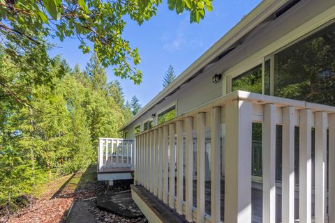 Tiny photo for 35255 Redwood Highway, OBrien, OR 97534 (MLS # 220216853)