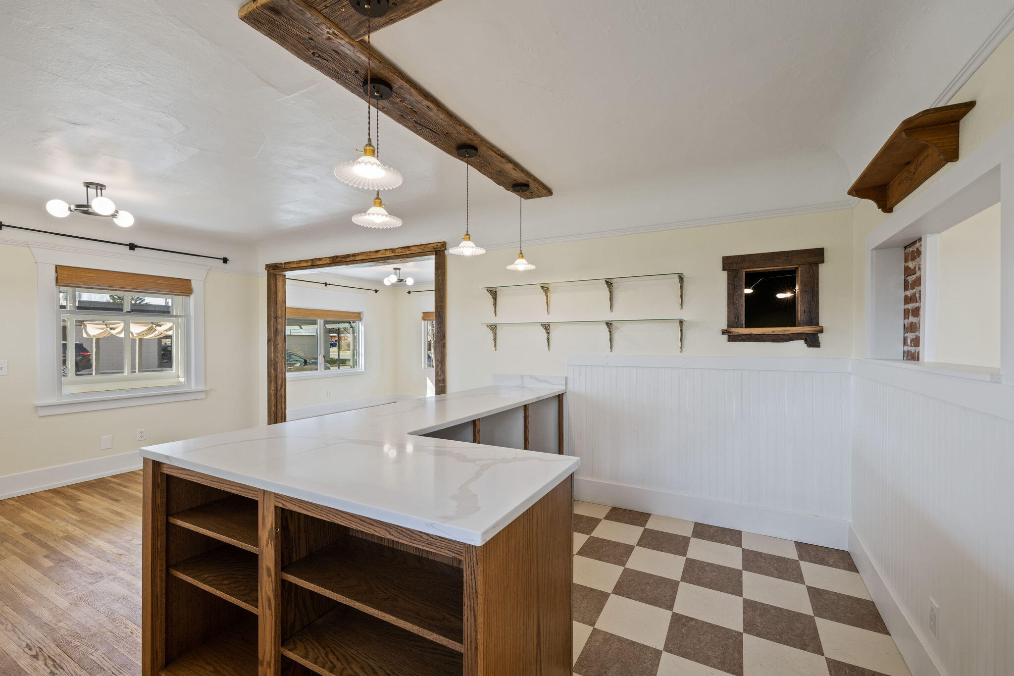 Townsite Of Redmond - Commercial Sale