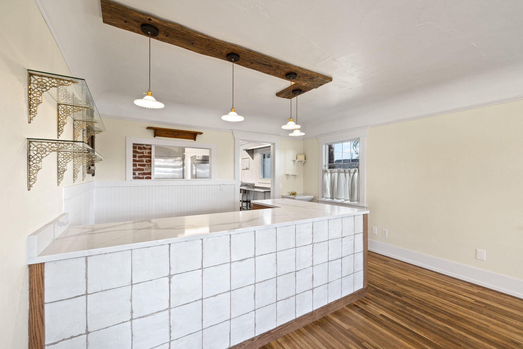 Townsite Of Redmond - Commercial Sale