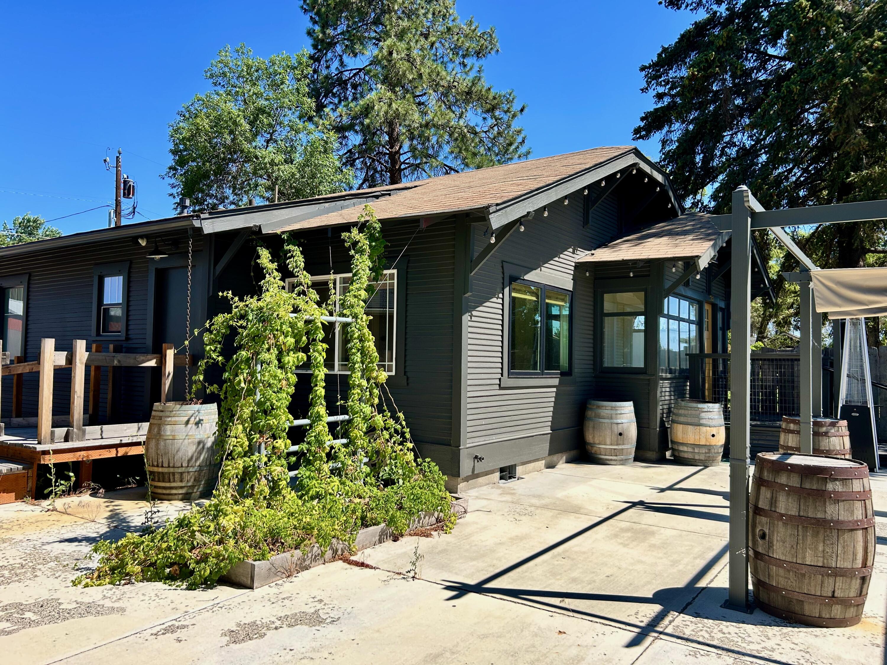 Townsite Of Redmond - Commercial Sale