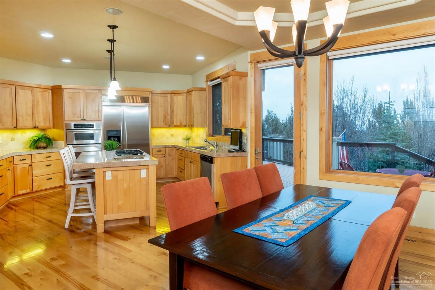 Eagle Crest - Residential