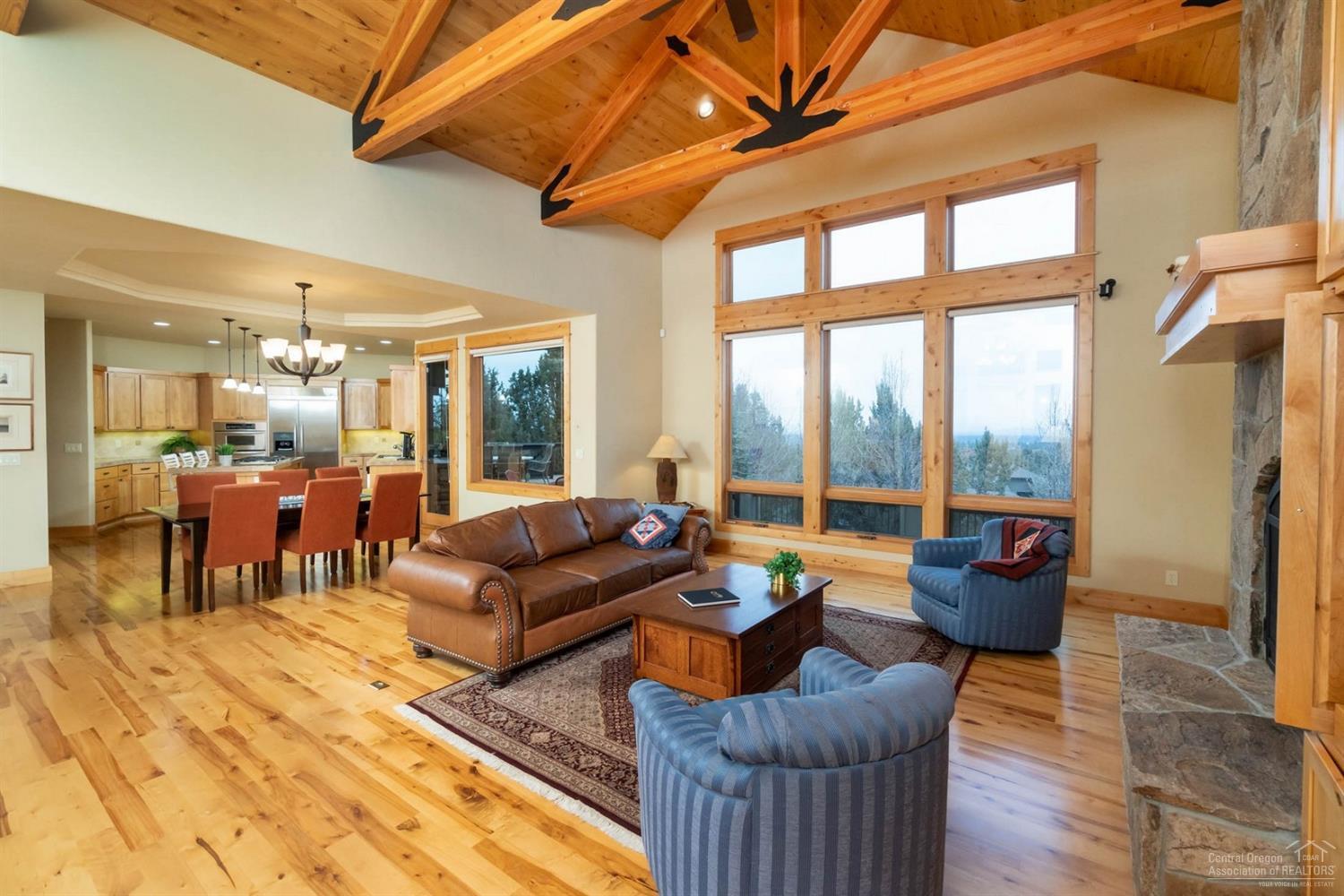 Eagle Crest - Residential