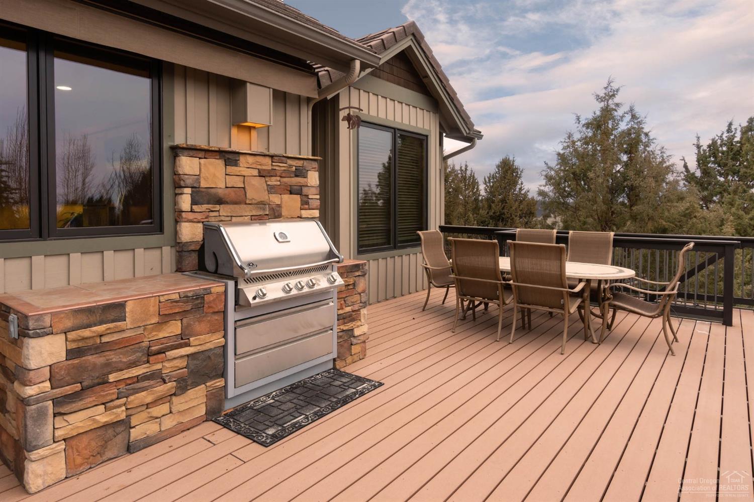 Eagle Crest - Residential