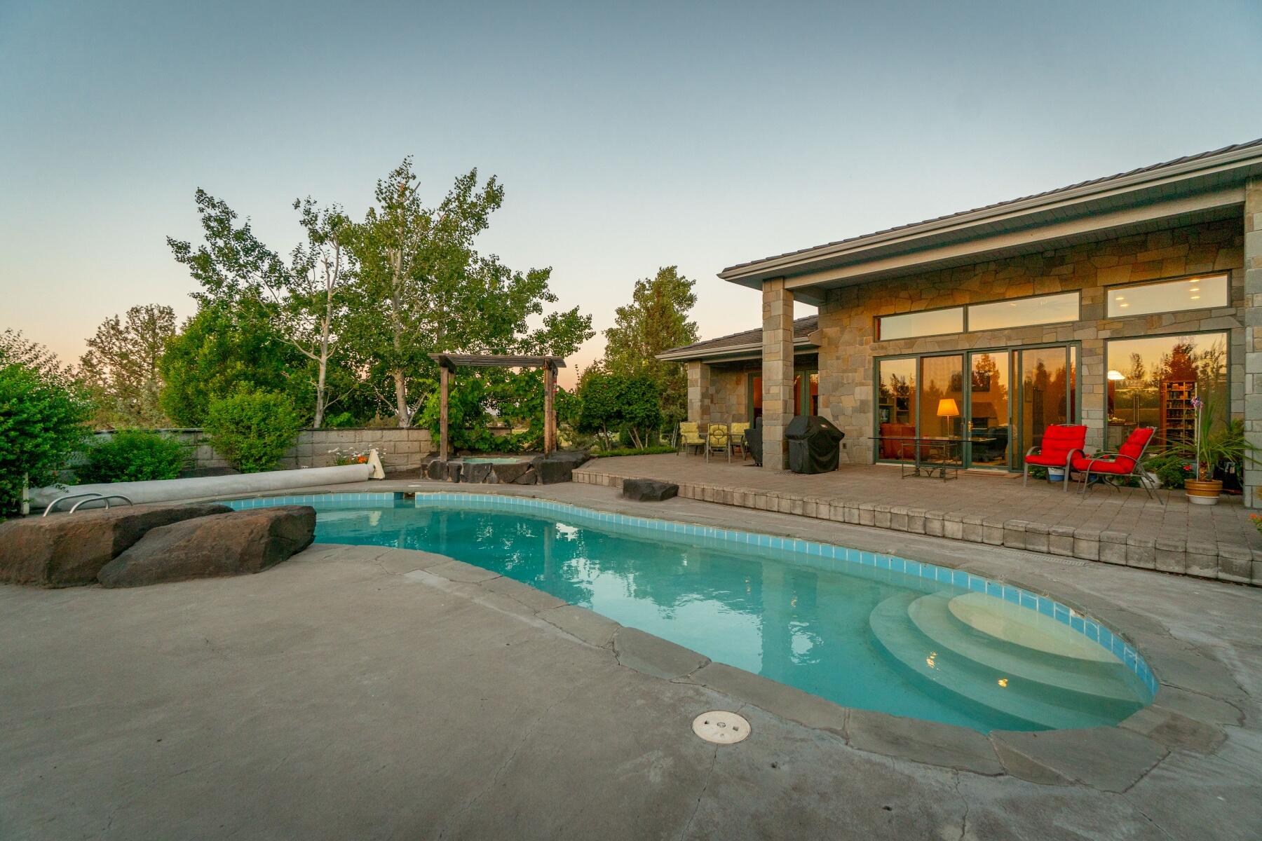 Vista Del Sol - Residential