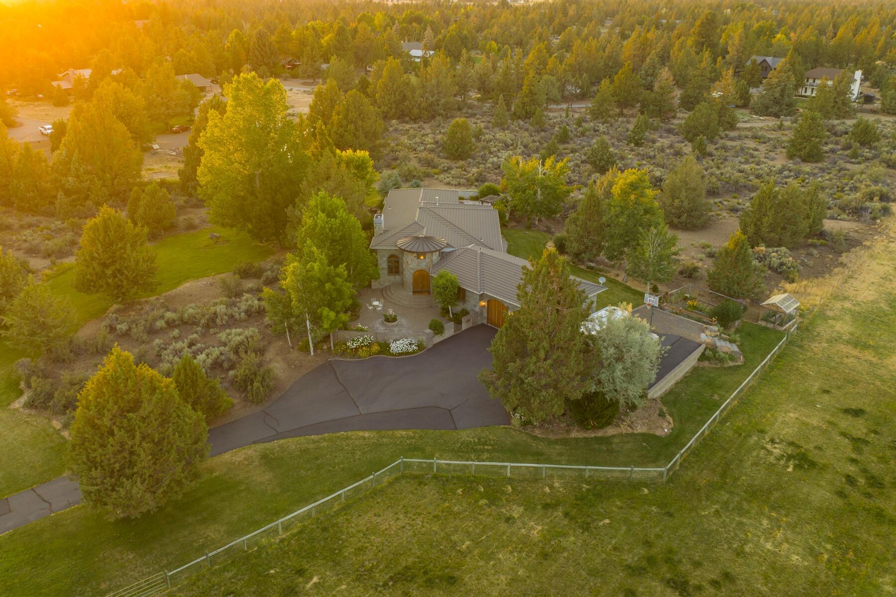 Vista Del Sol - Residential