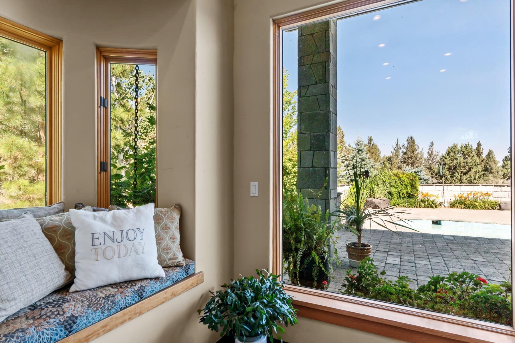 Vista Del Sol - Residential