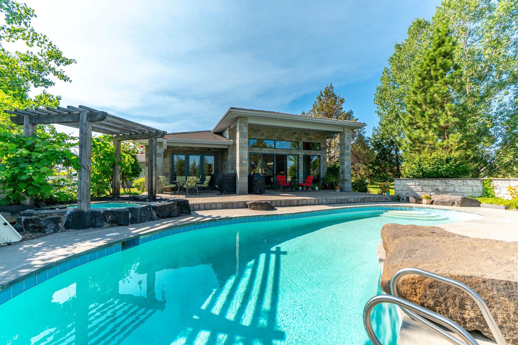 Vista Del Sol - Residential