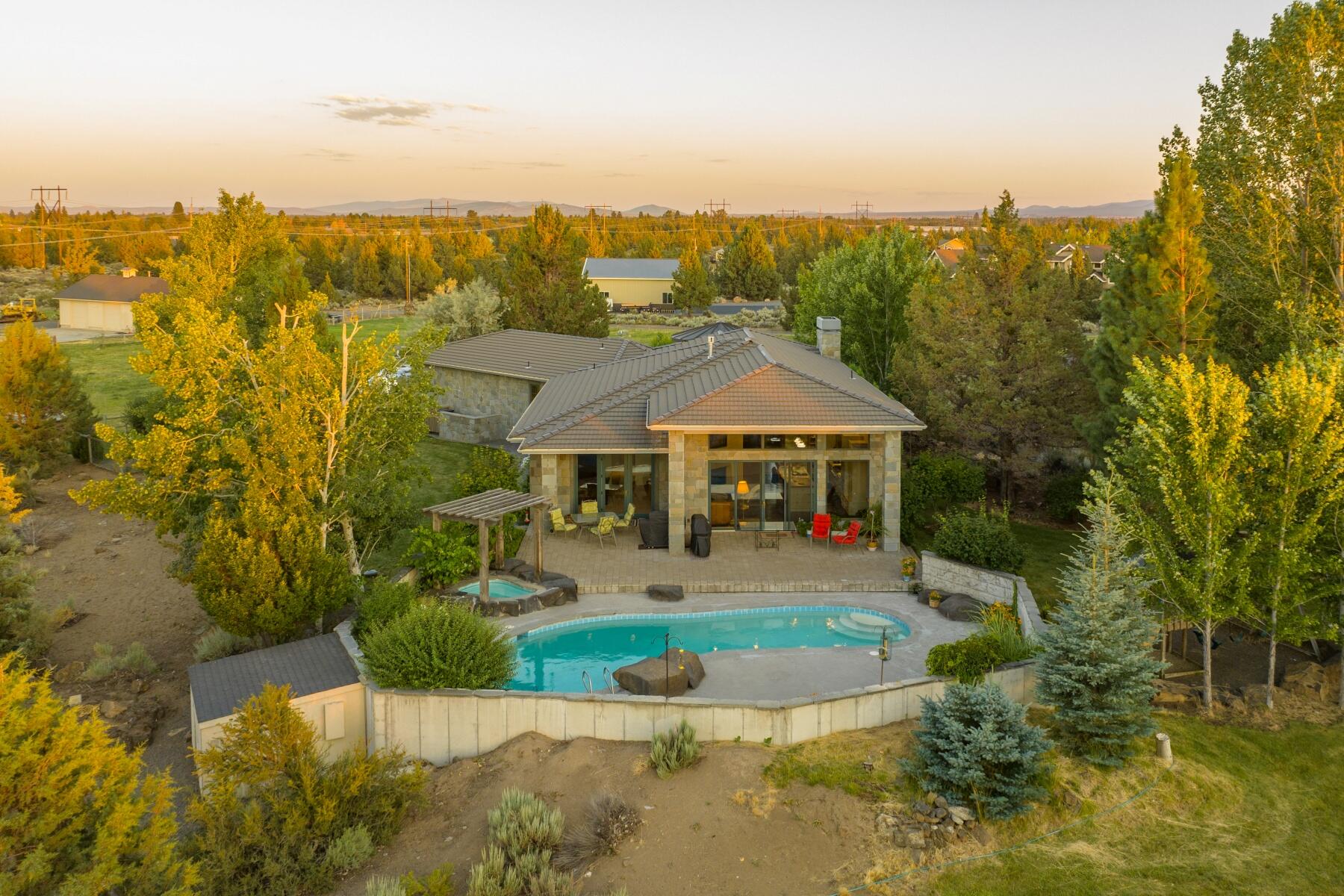 Vista Del Sol - Residential