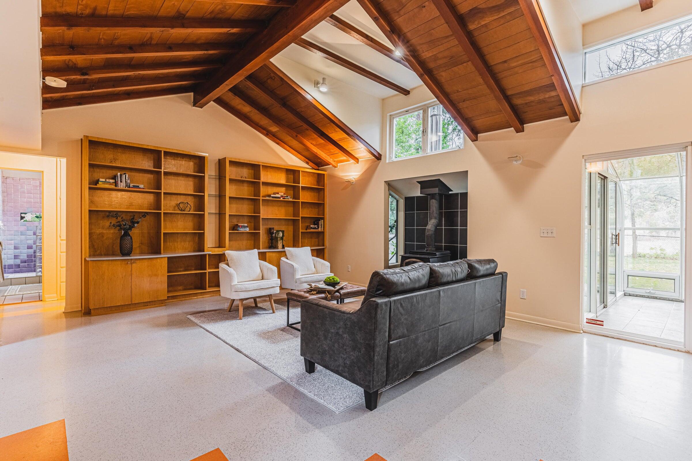 450 Whispering Pines Lane