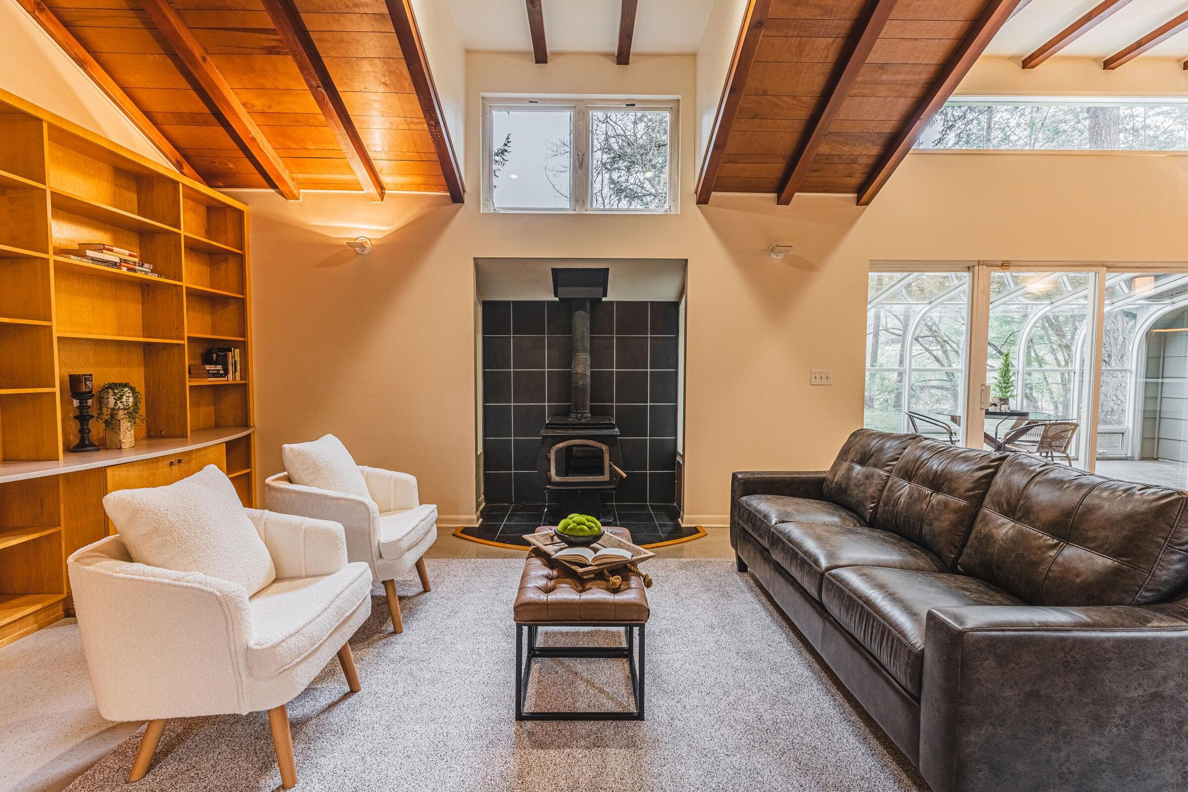 450 Whispering Pines Lane