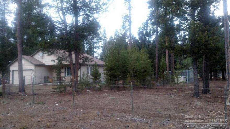 Here is your chance to own a 3 Bedroom 2 Bath Frame Home on 1 acre. Home is 1224 Sq Ft with an Attached Double Car Garage. Acre is fenced. Would make a Great Home or keep as a Rental.
