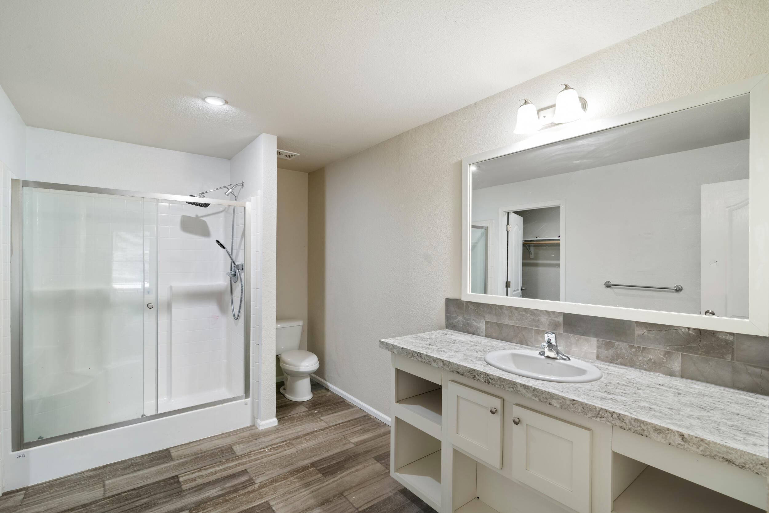 Sun Forest Estates - Residential