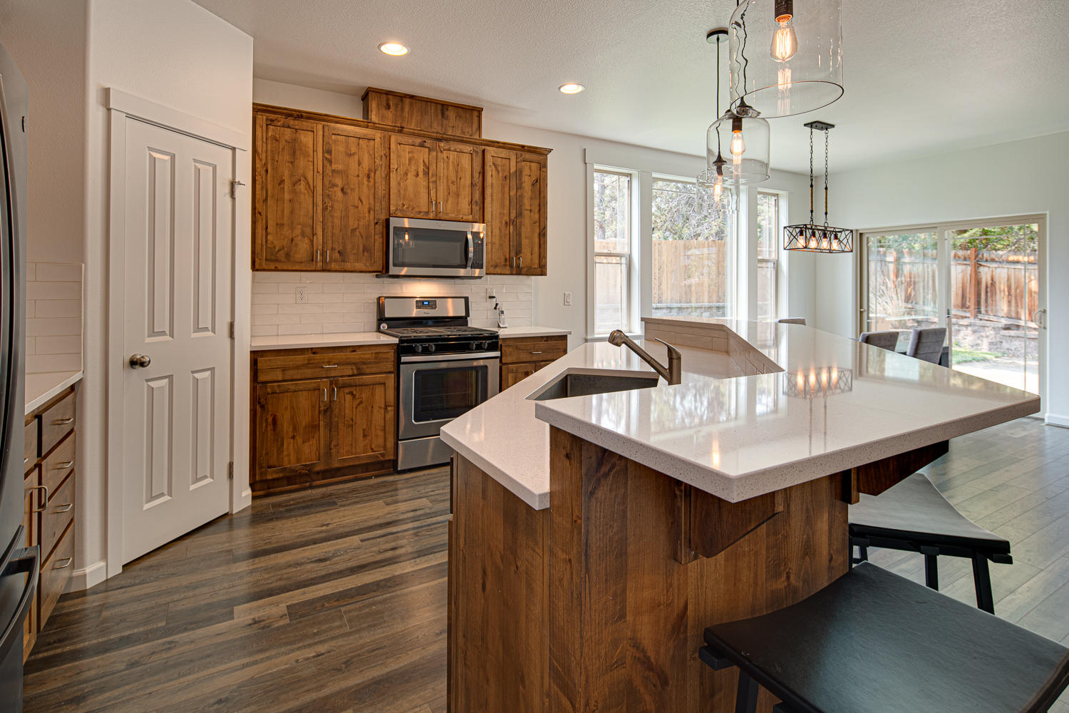 Kian Canyon - Residential