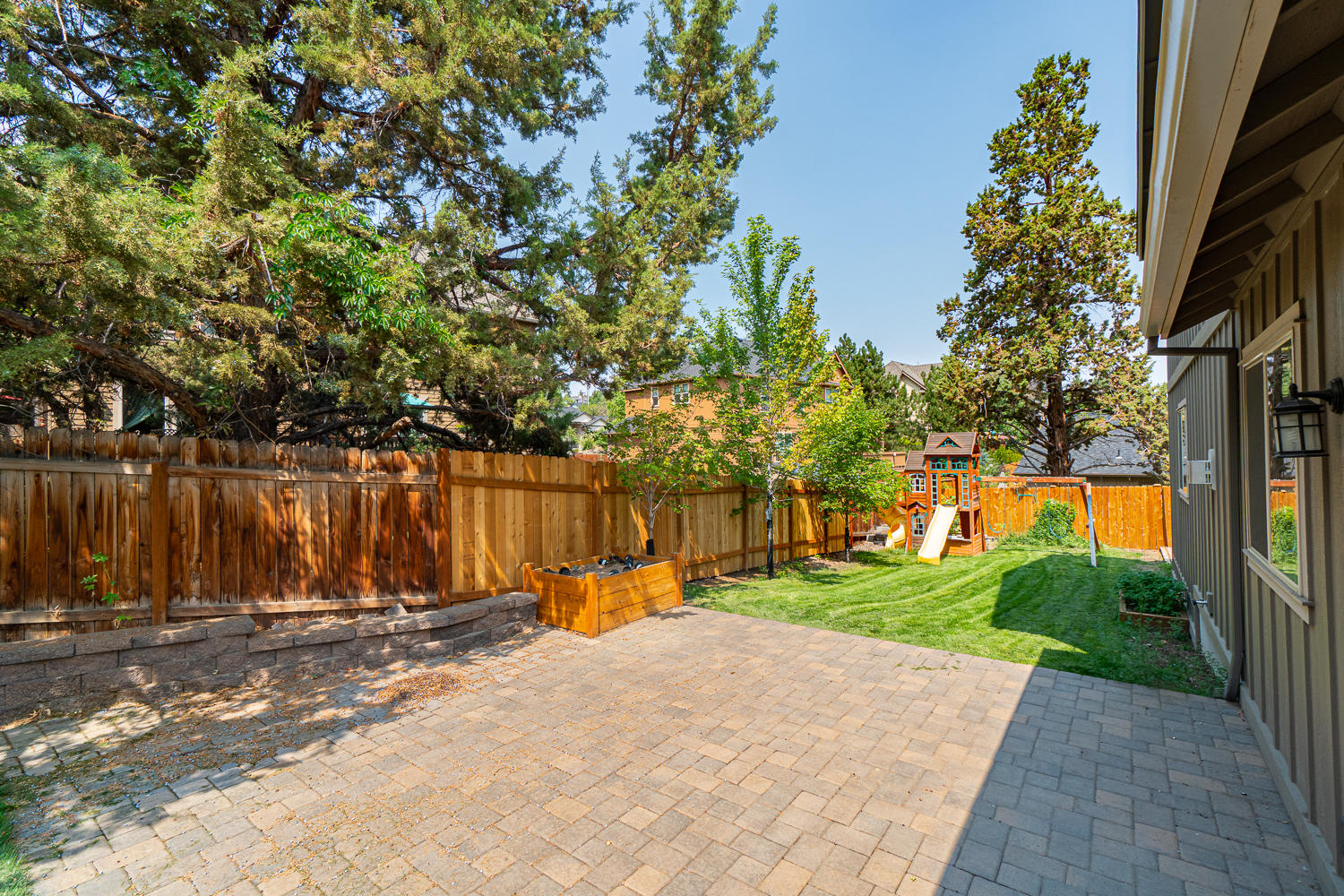 Kian Canyon - Residential