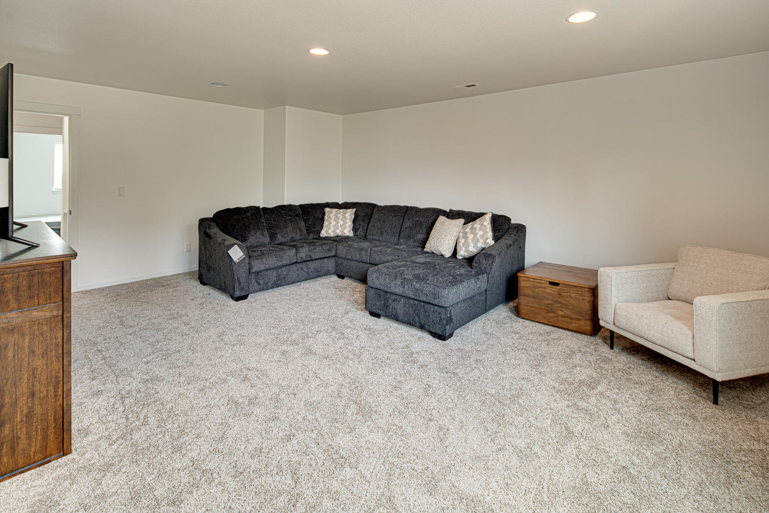 Kian Canyon - Residential