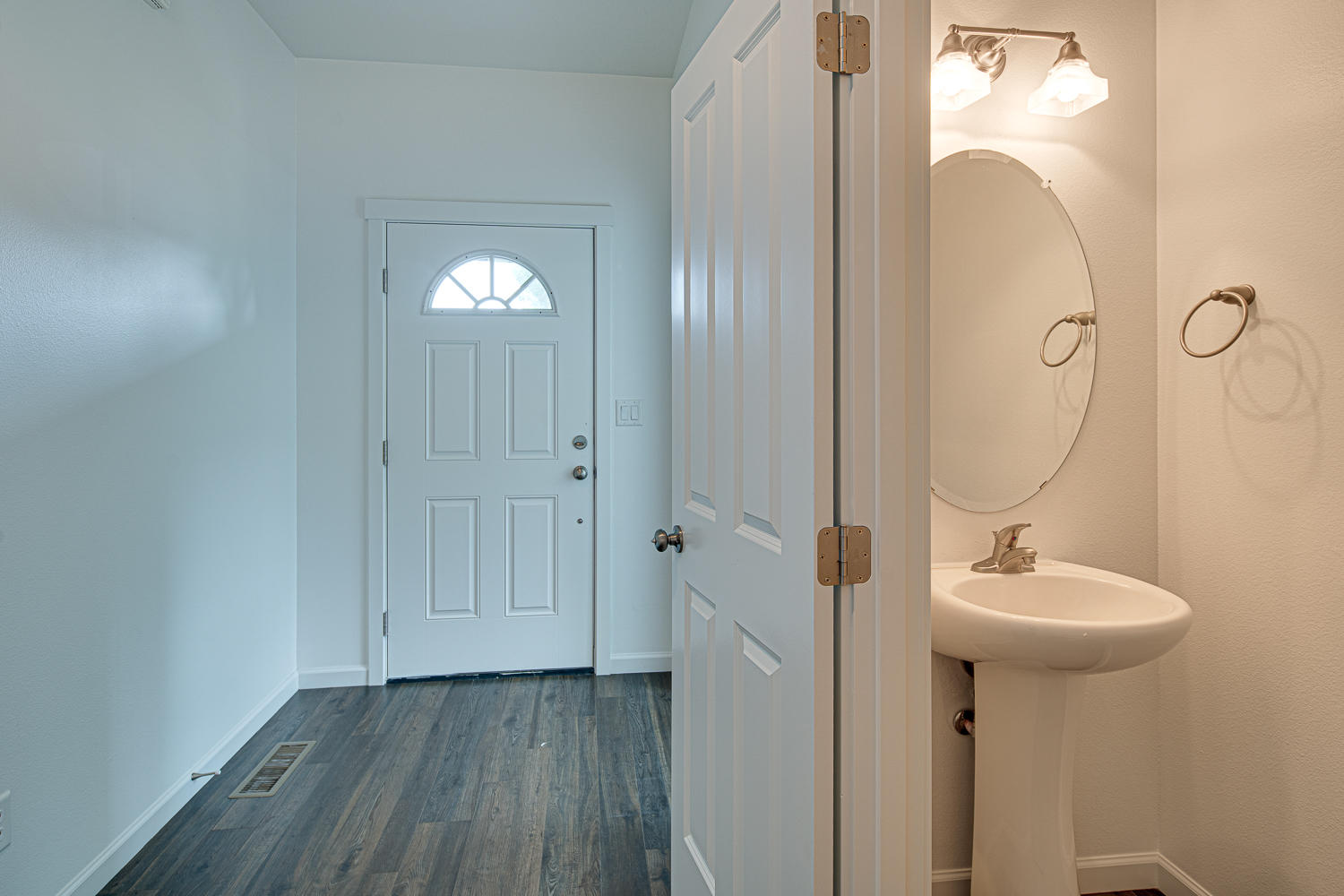 Kian Canyon - Residential