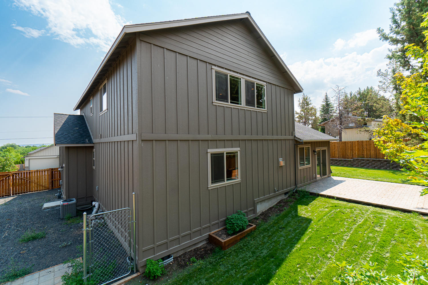 Kian Canyon - Residential