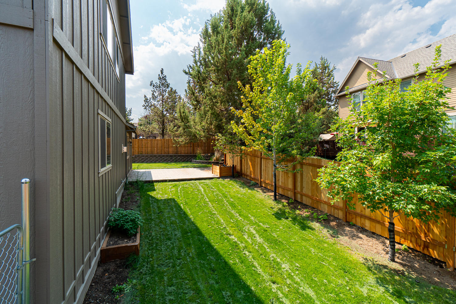 Kian Canyon - Residential