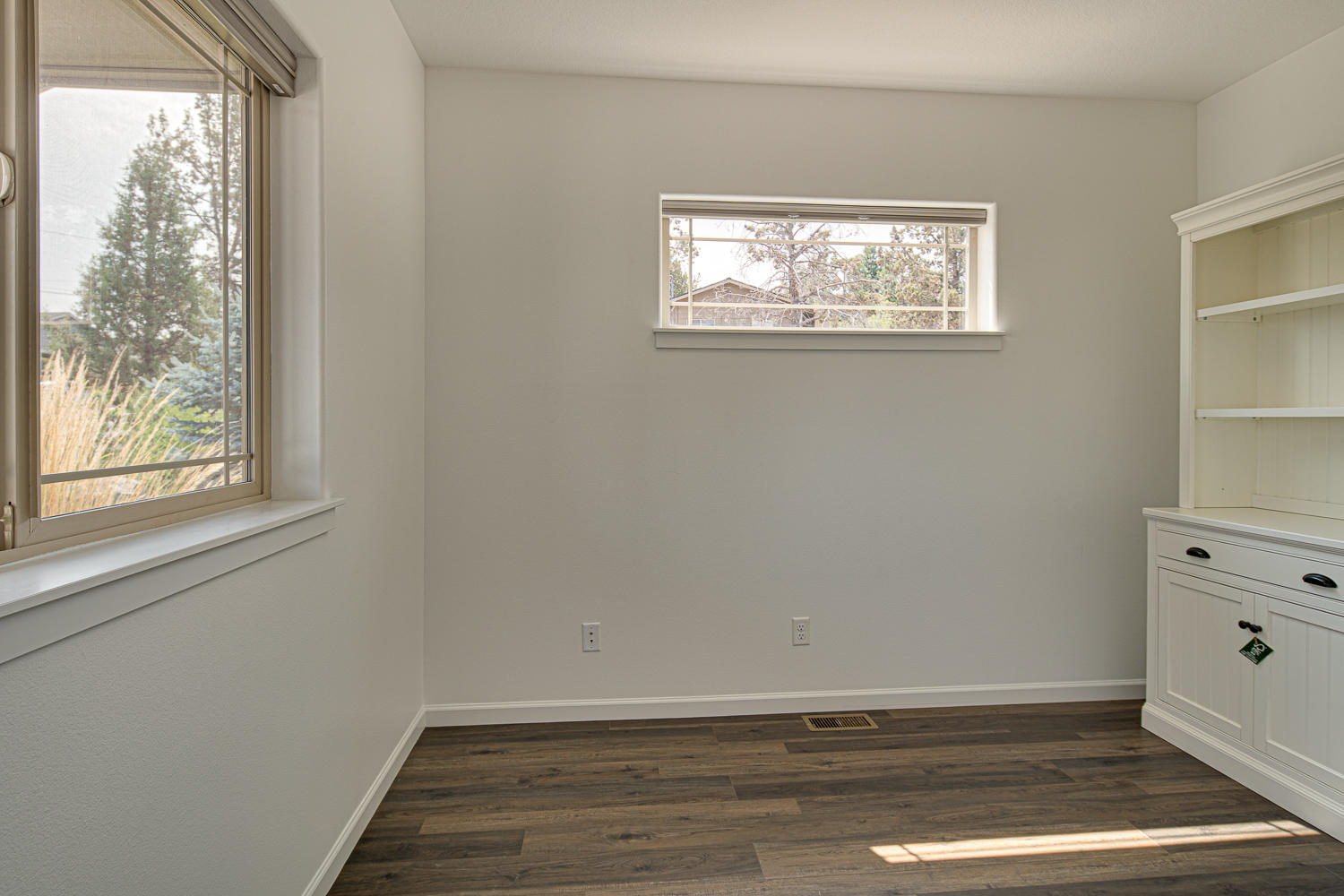 Kian Canyon - Residential