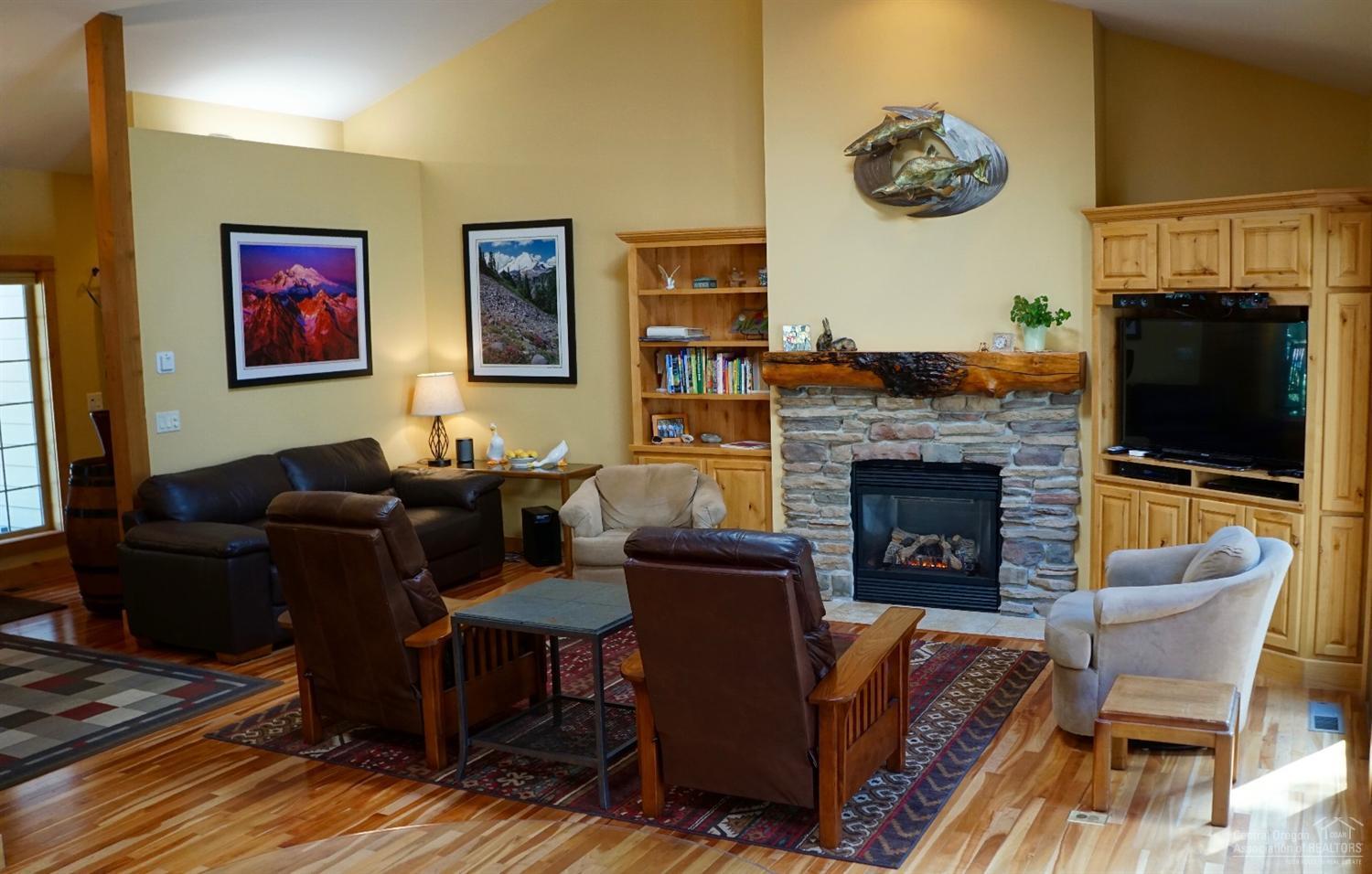 Creekside - Residential