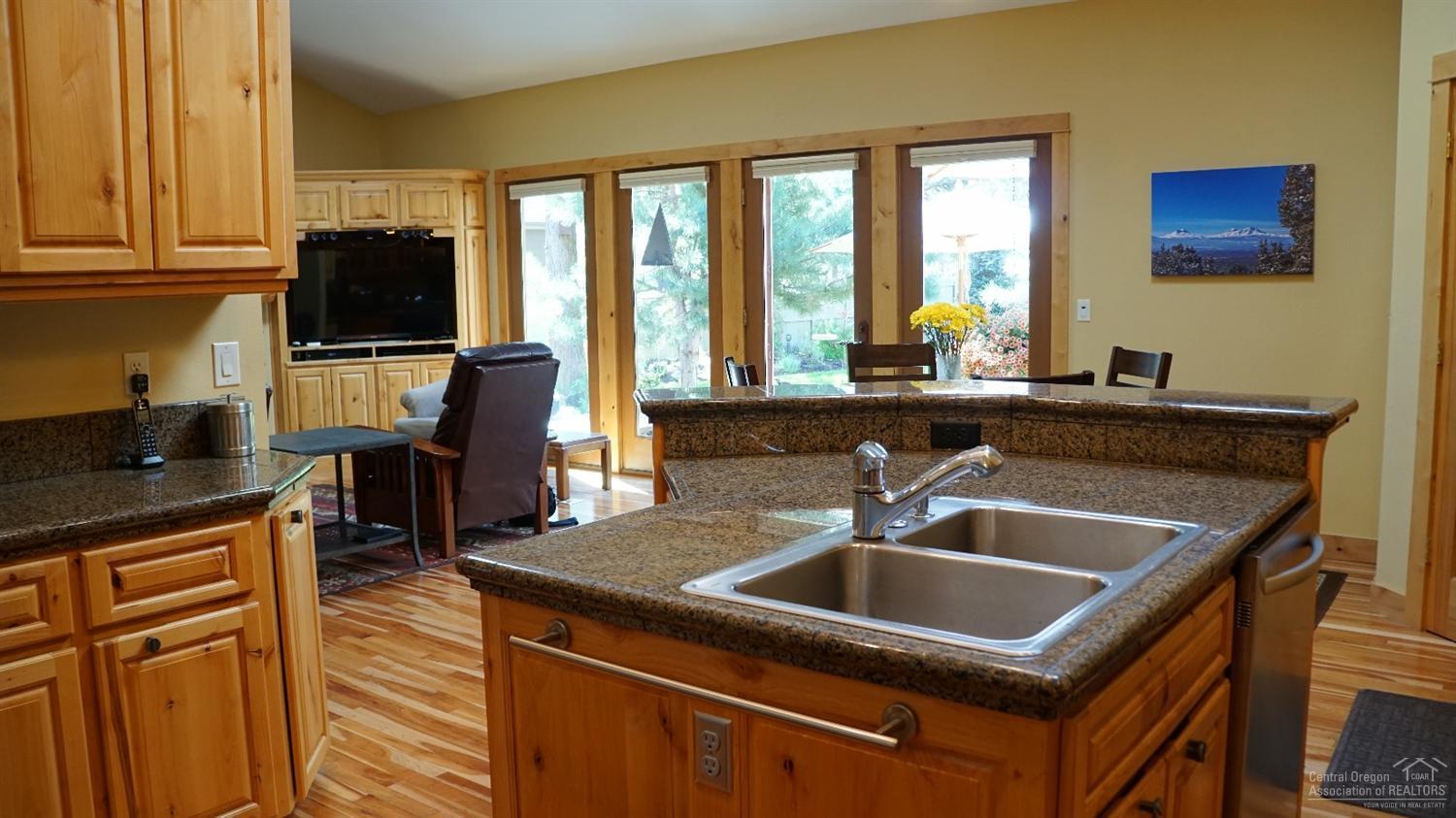 Creekside - Residential