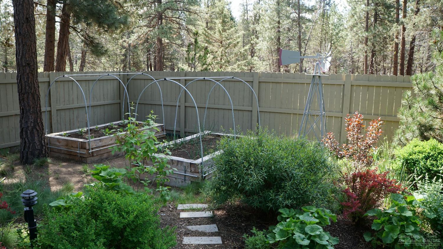 Creekside - Residential