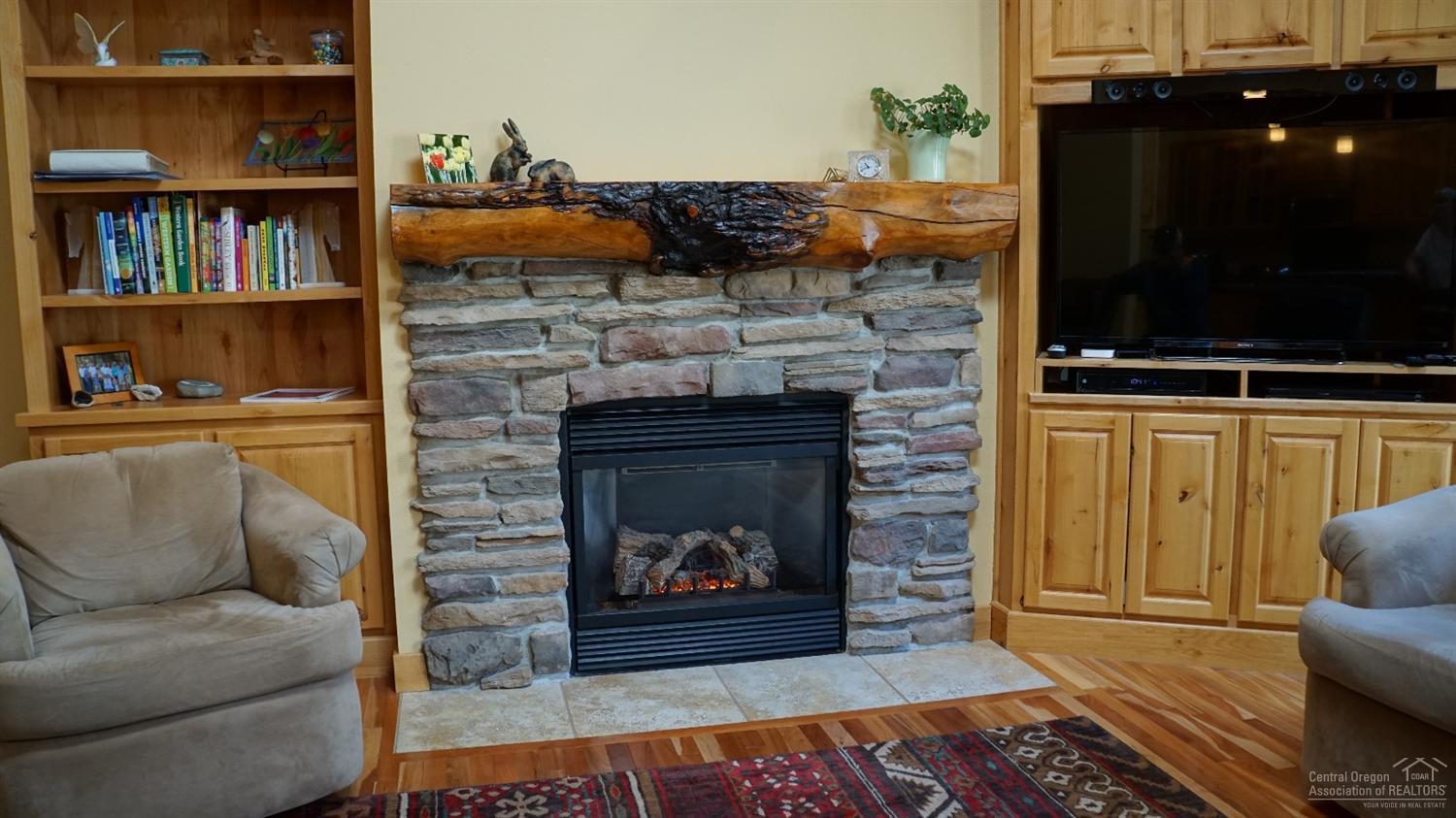 Creekside - Residential