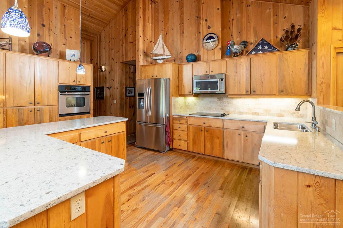 River Bend Estate - Residential