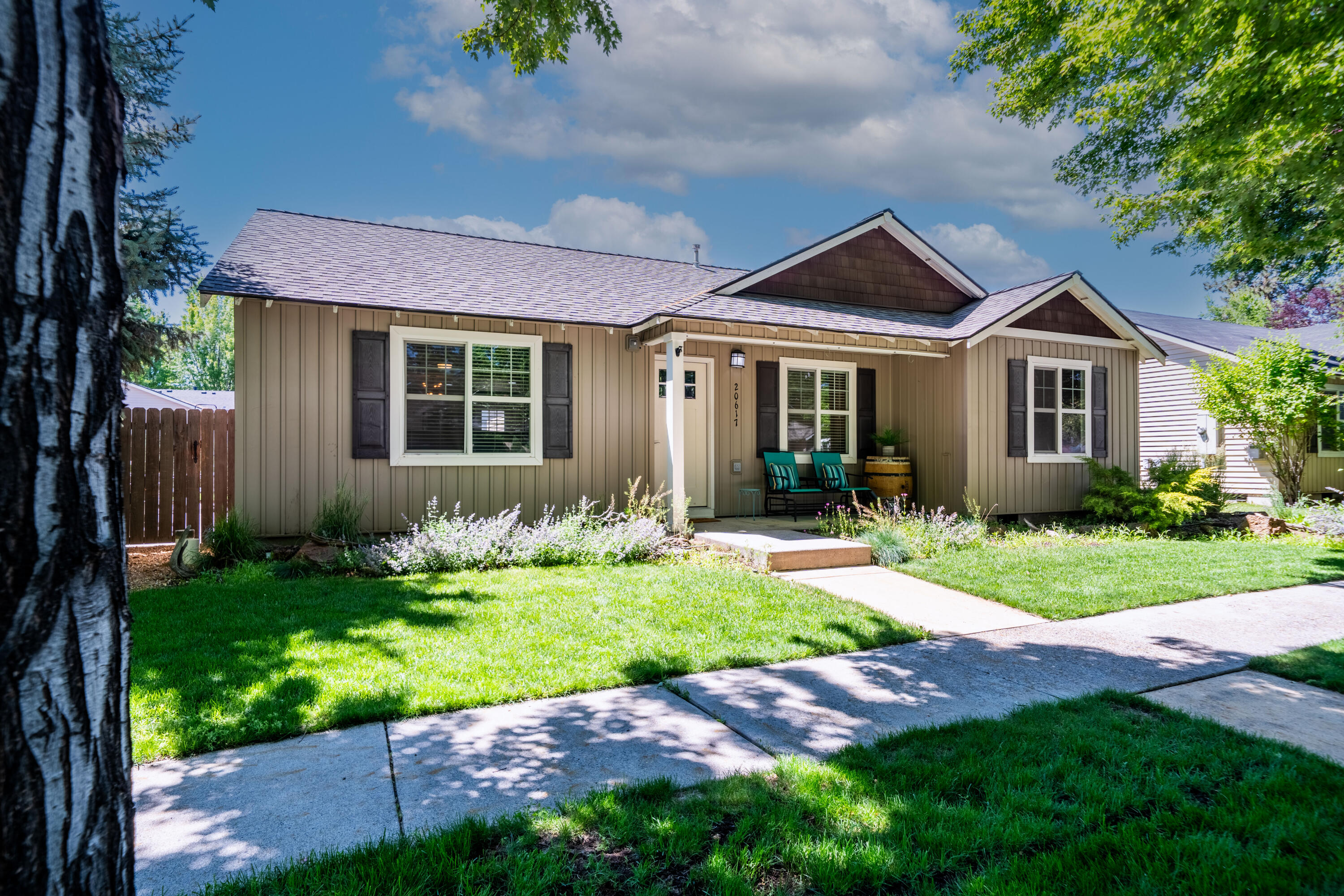 20617 Daisy Lane