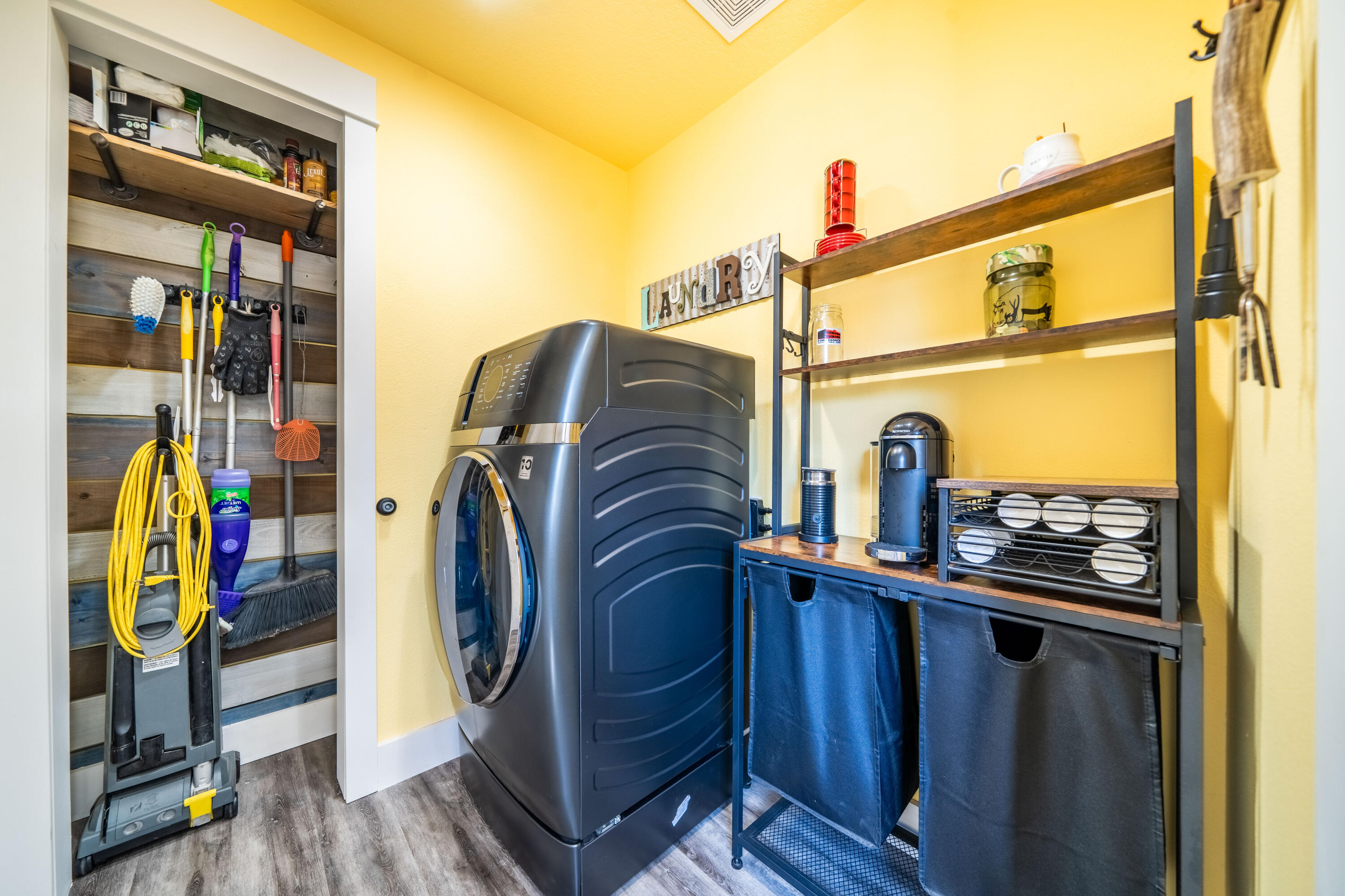 Larkspur - Residential