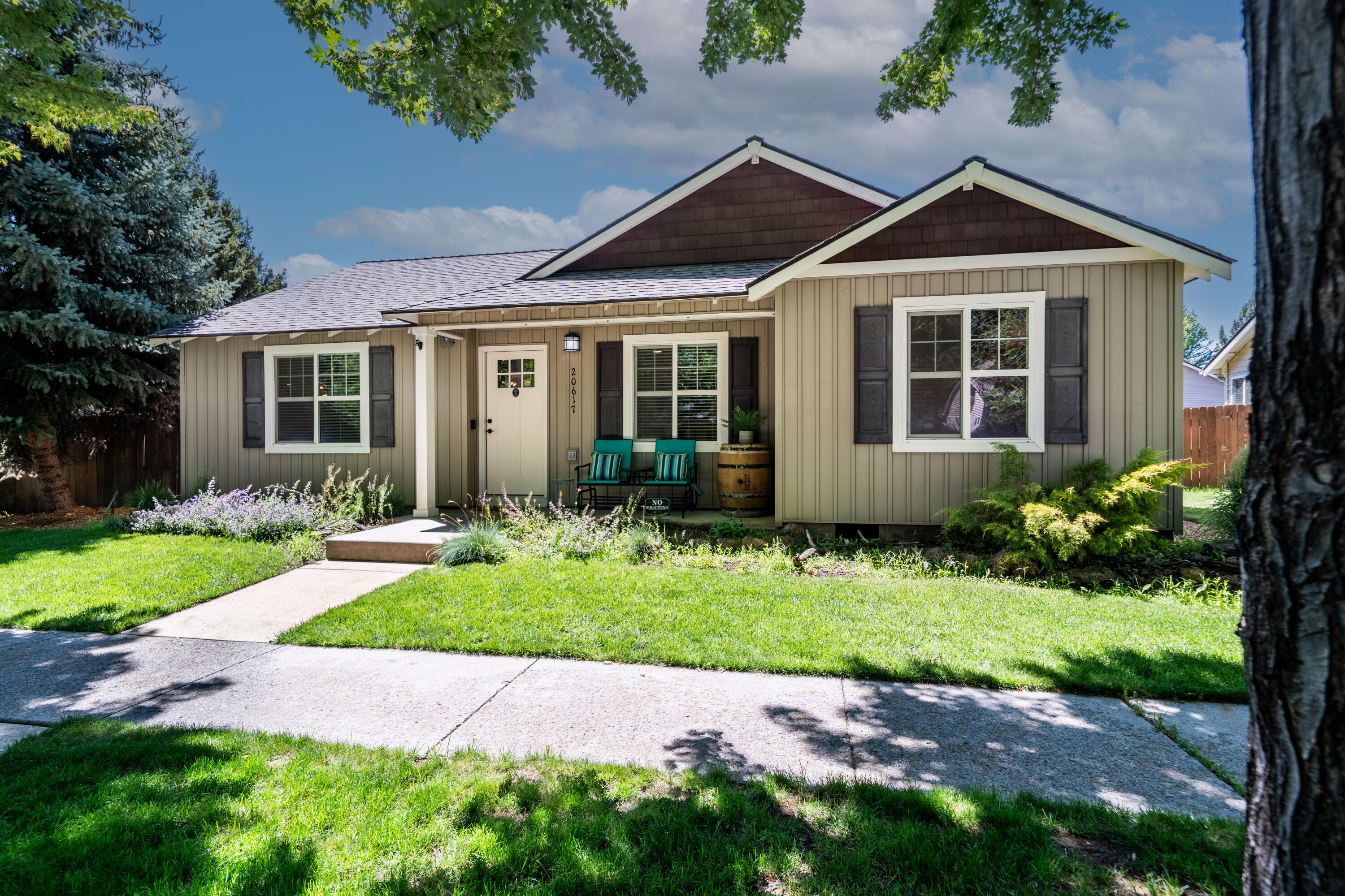 Larkspur - Residential