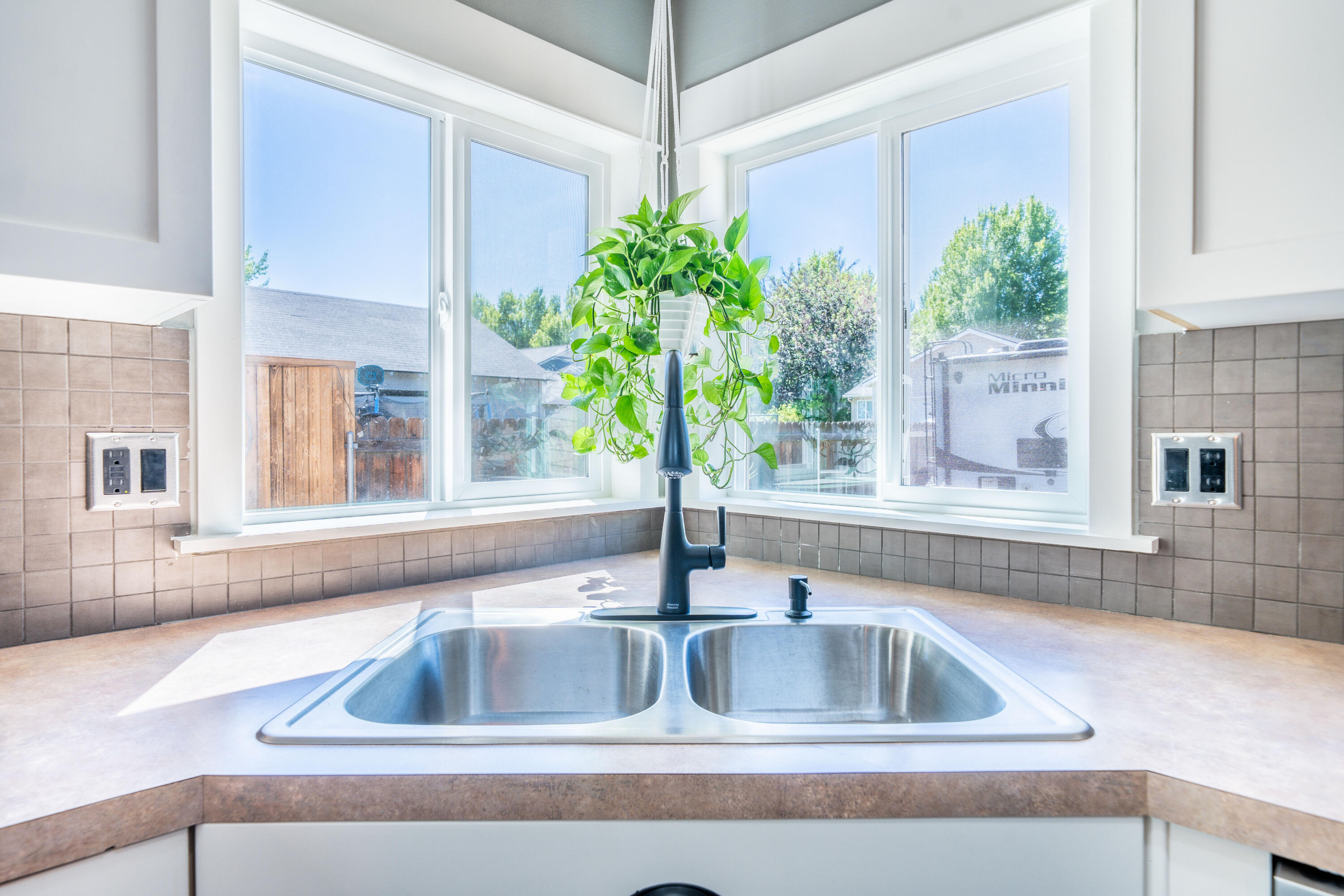 Larkspur - Residential