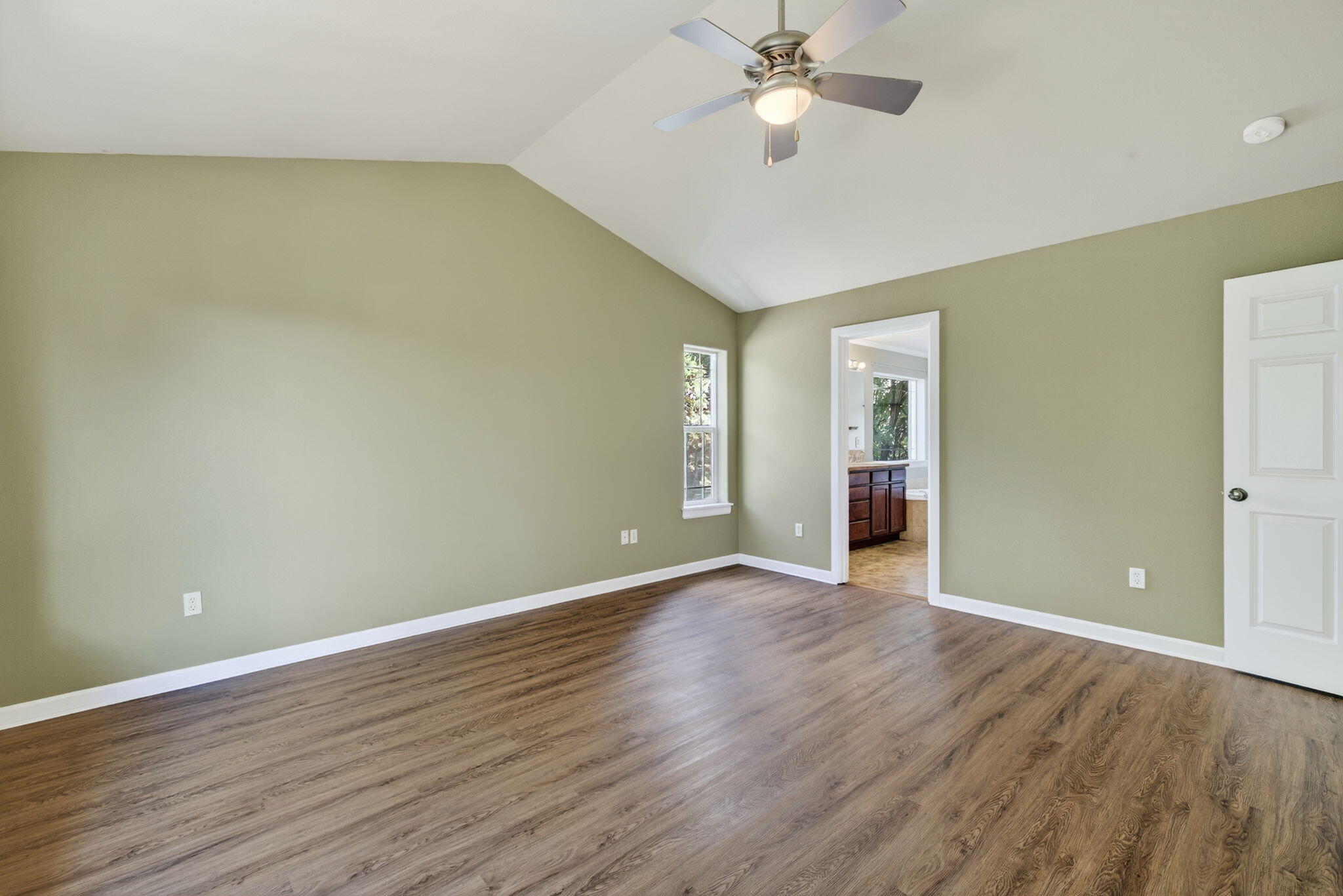 Jonahs Landing - Residential