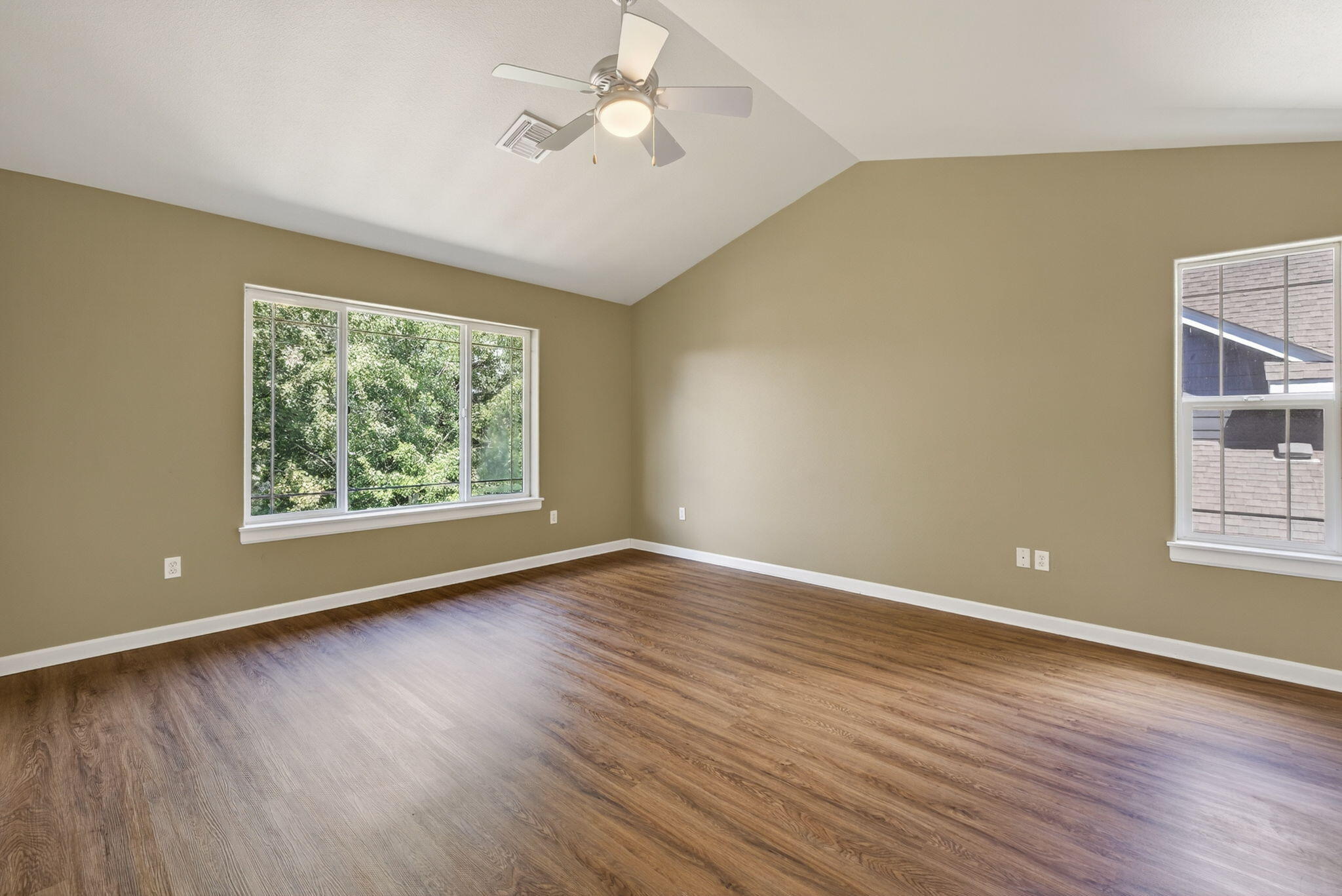 Jonahs Landing - Residential