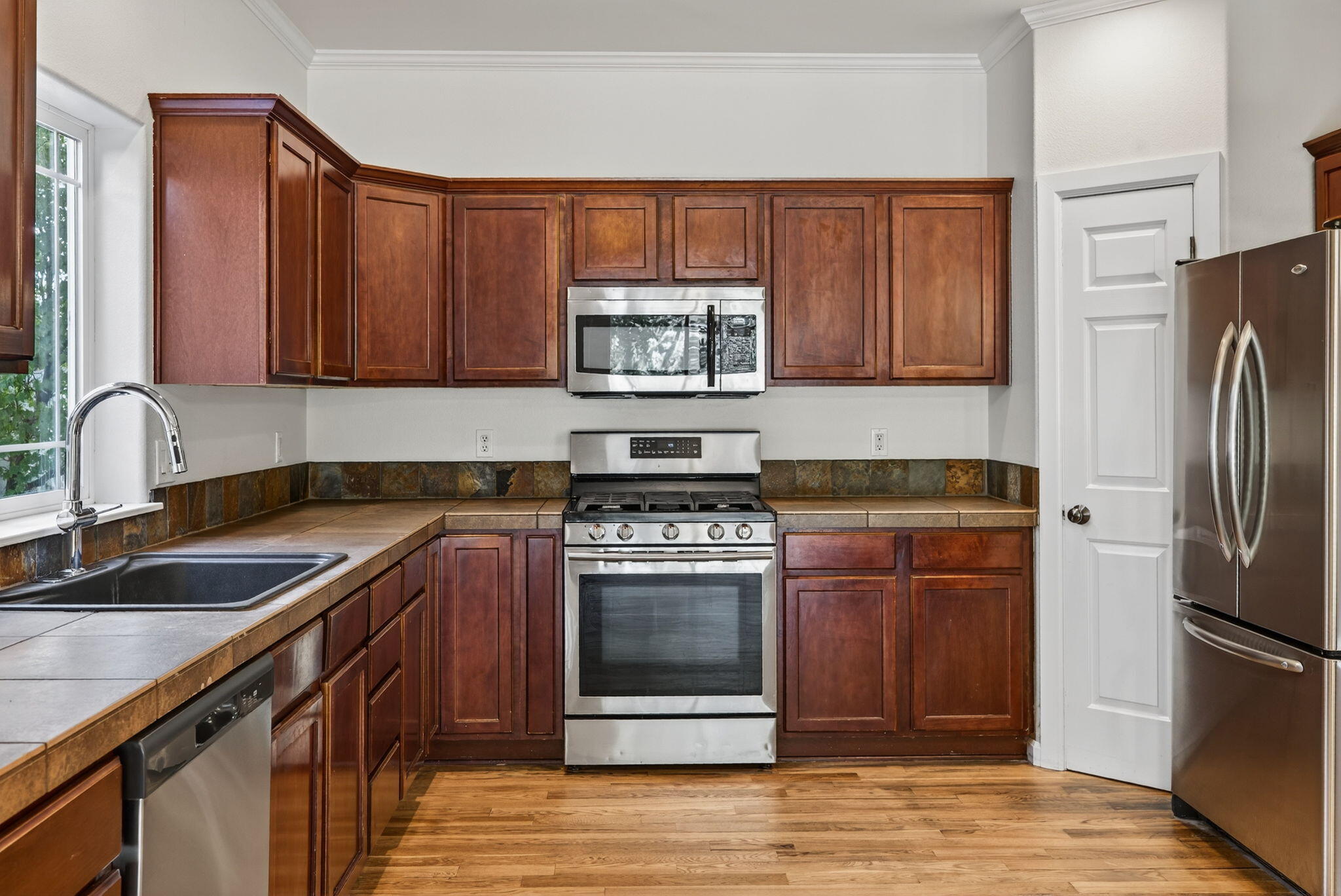 Jonahs Landing - Residential