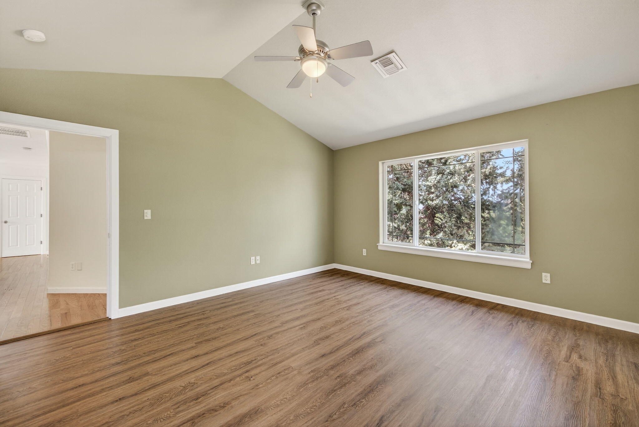 Jonahs Landing - Residential