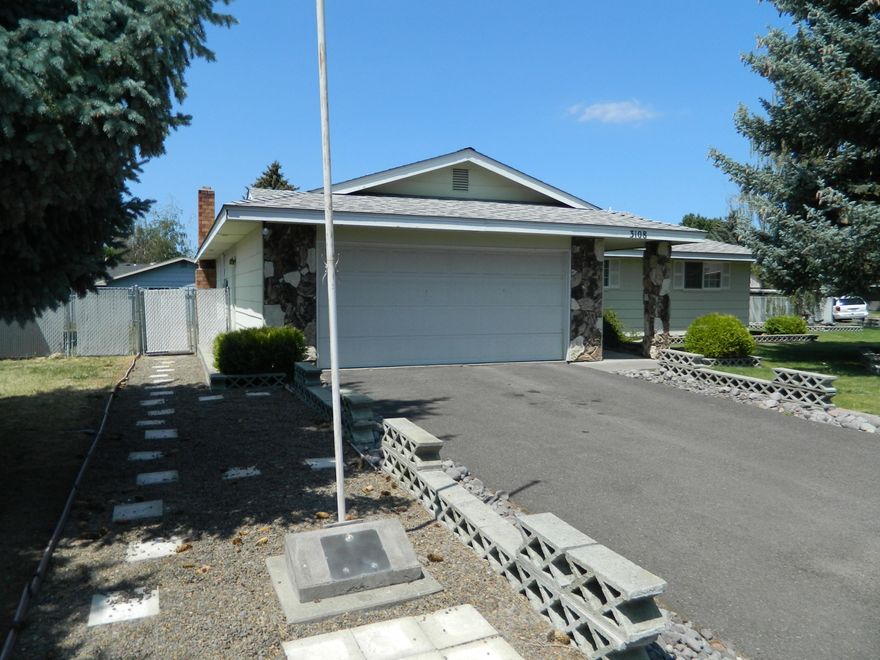 This 1633 sq ft 3 bedroom 2 bath home sits on .22 acres. There is new carpet and interior paint. There is plenty of extra storage