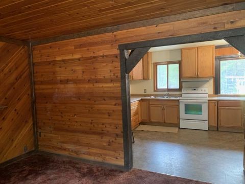 Tiny photo for 51367 Welch Road, La Pine, OR 97739 (MLS # 220219165)