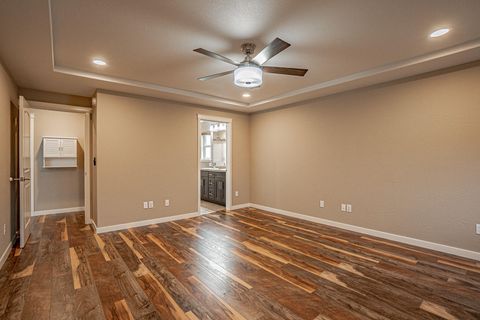 Tiny photo for 3973 Cole Drive, White City, OR 97503 (MLS # 220212794)