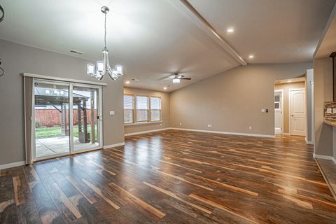 Tiny photo for 3973 Cole Drive, White City, OR 97503 (MLS # 220212794)