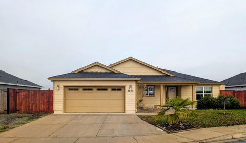 Photo of 3973 Cole Drive, White City, OR 97503 (MLS # 220212794)