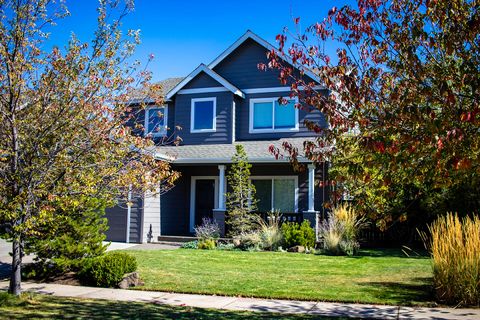 Tiny photo for 61648 Gemini Way, Bend, OR 97702 (MLS # 220212299)