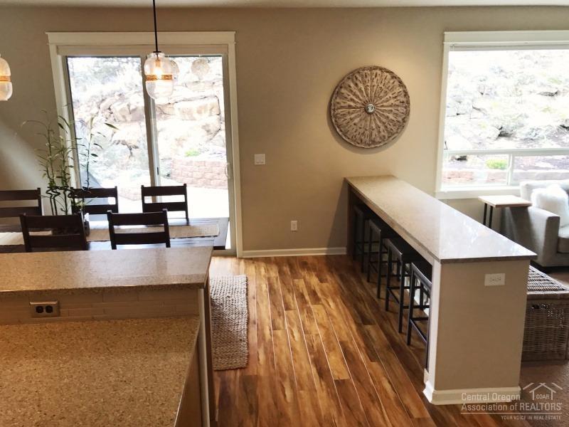 Lava Ridges - Residential