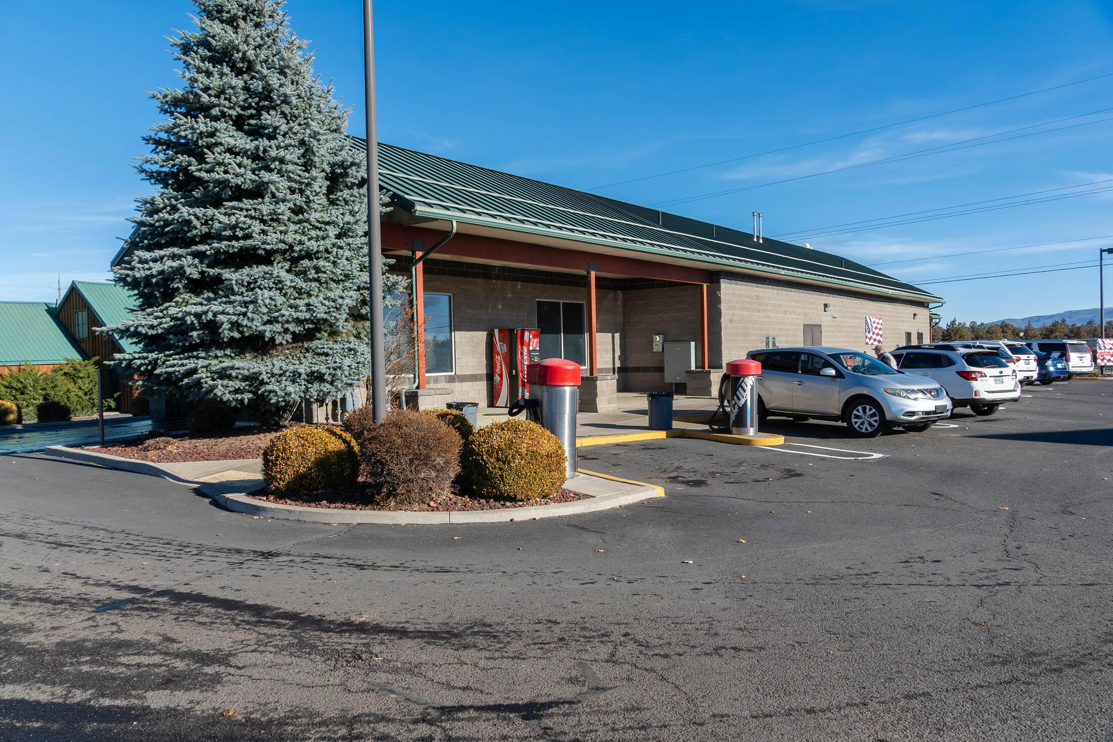 Planerville - Commercial Sale
