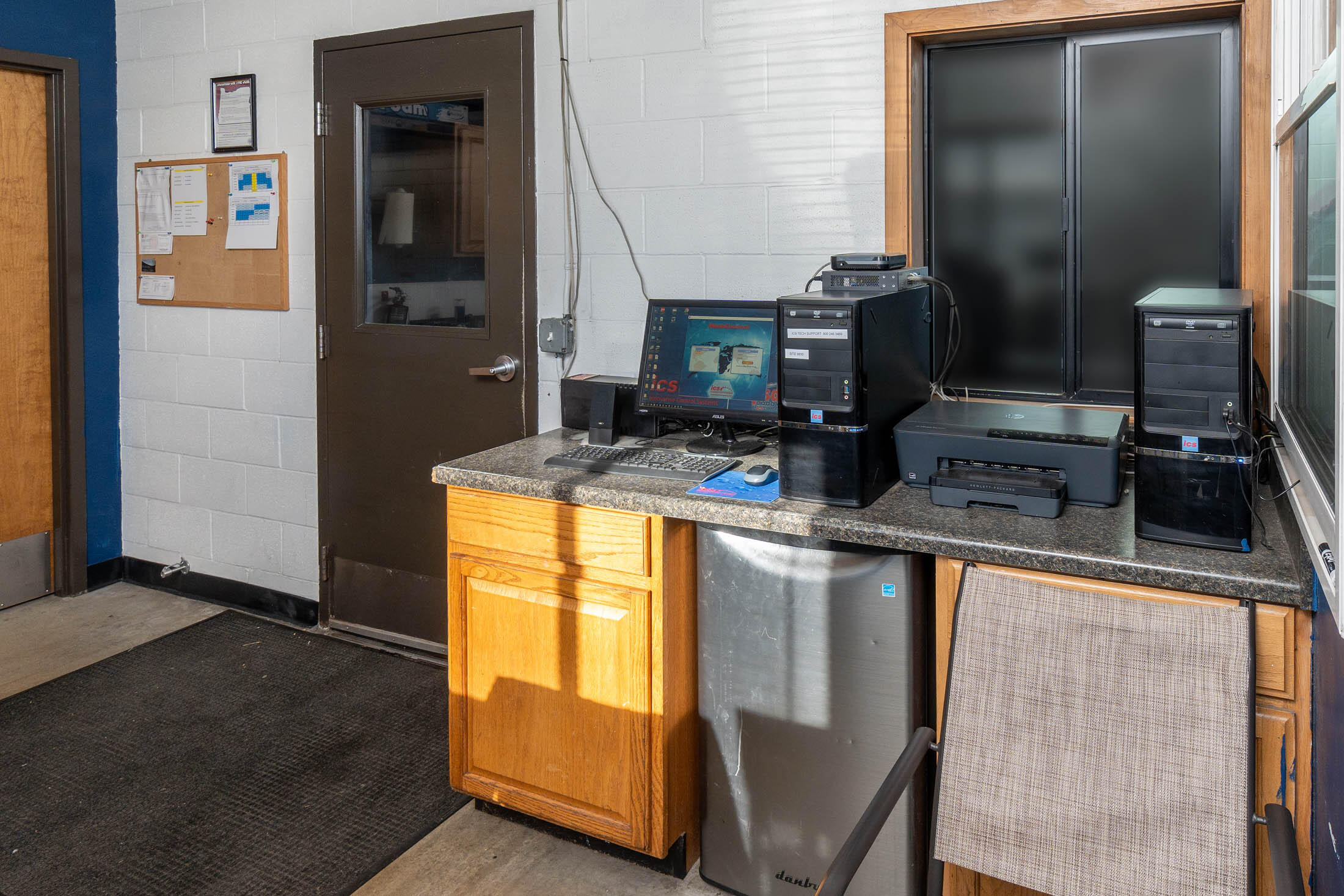 Planerville - Commercial Sale