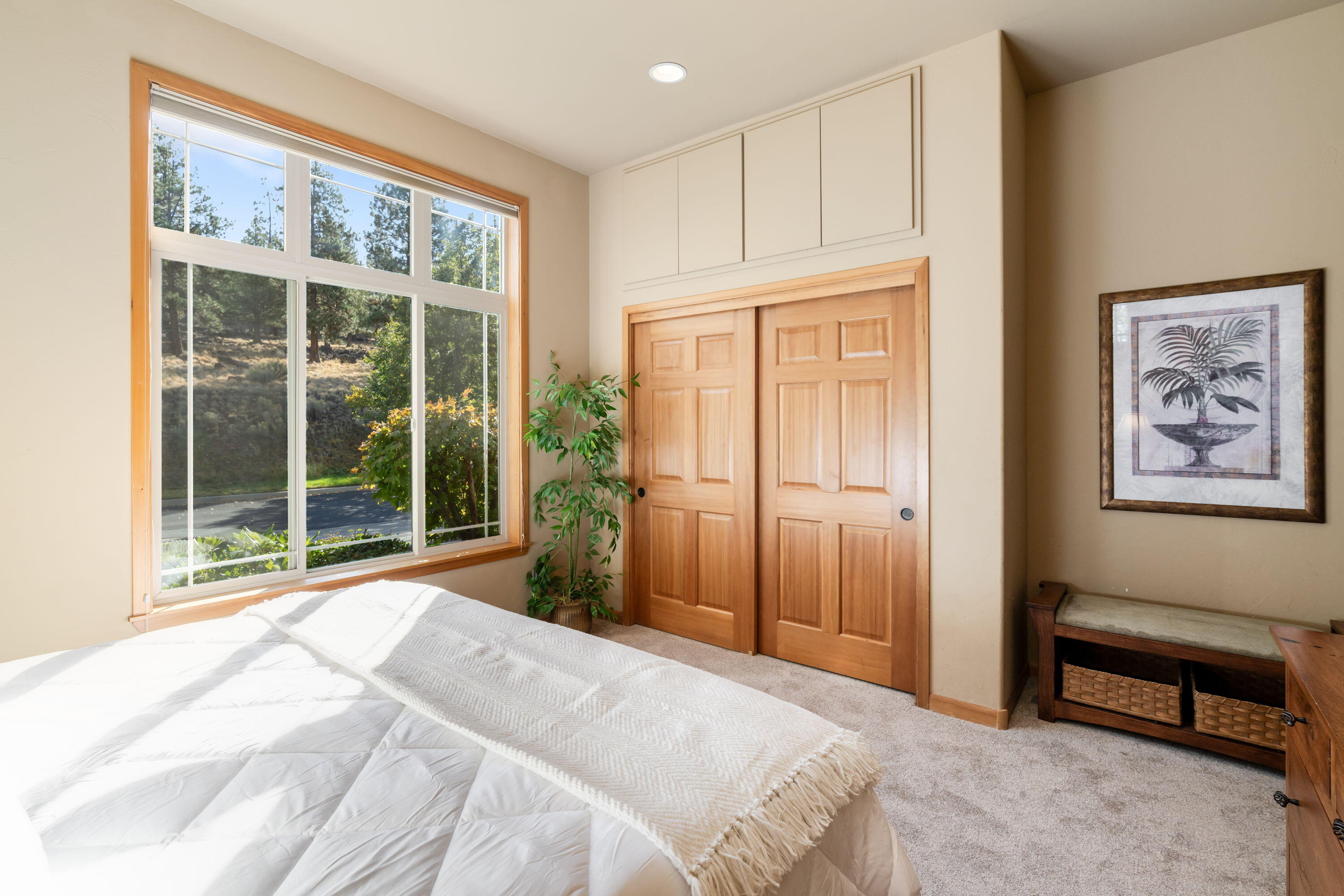 Skyliner Summit - Residential