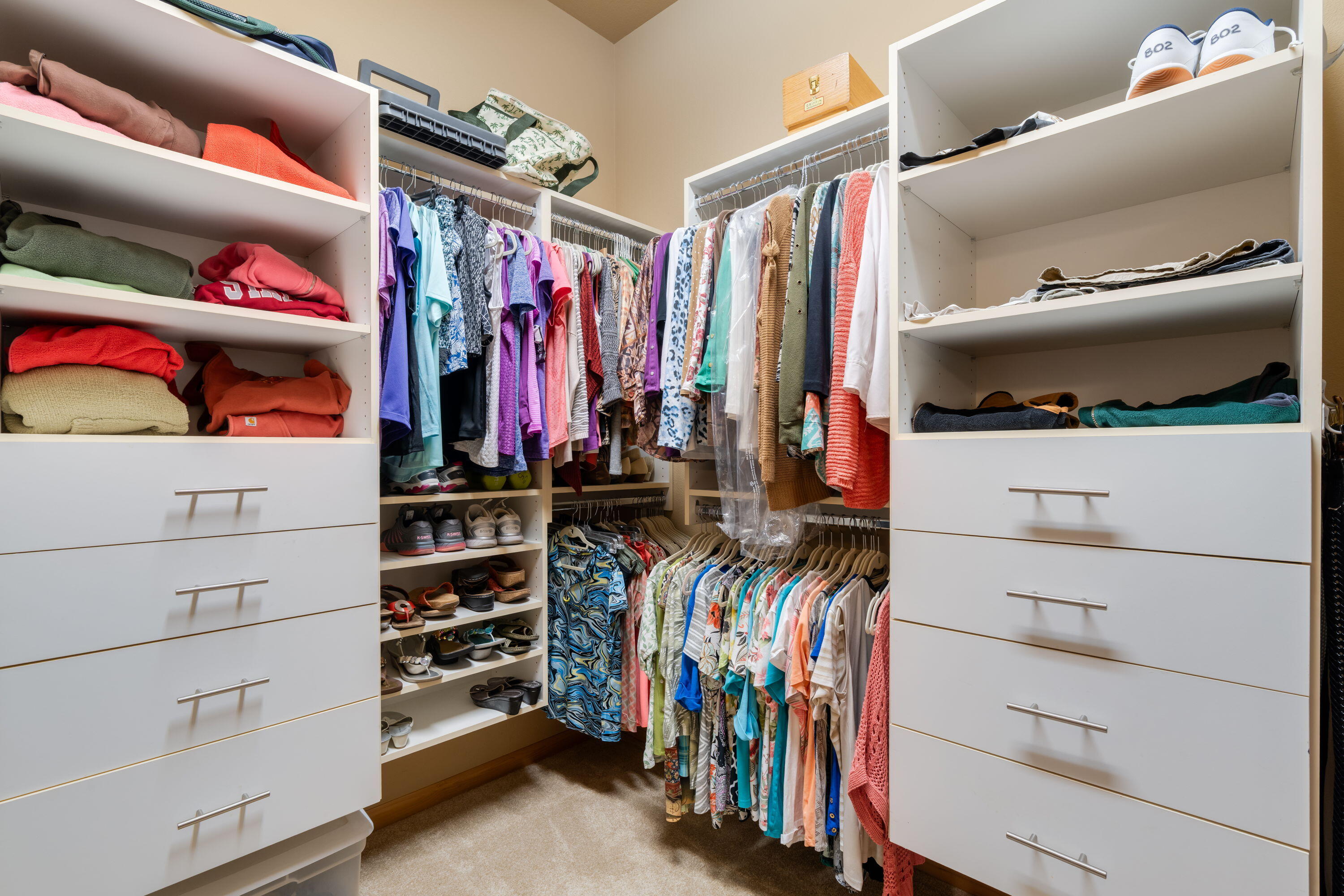 Skyliner Summit - Residential